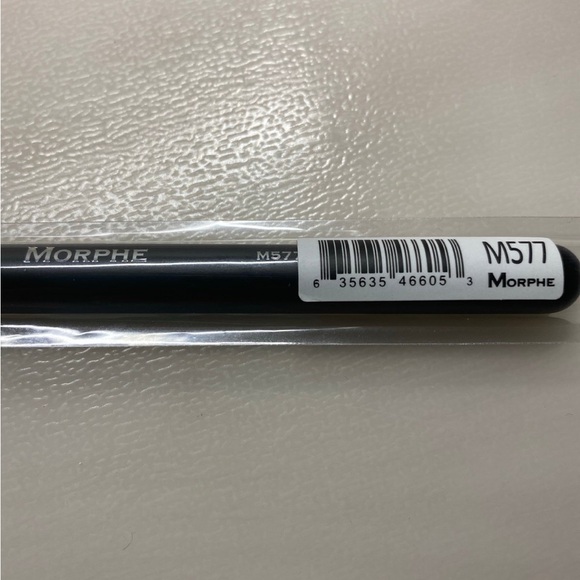 Morphe M577 jumbo crease - Picture 2 of 5